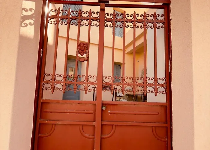 Apartment Halki - Tower View, Floor