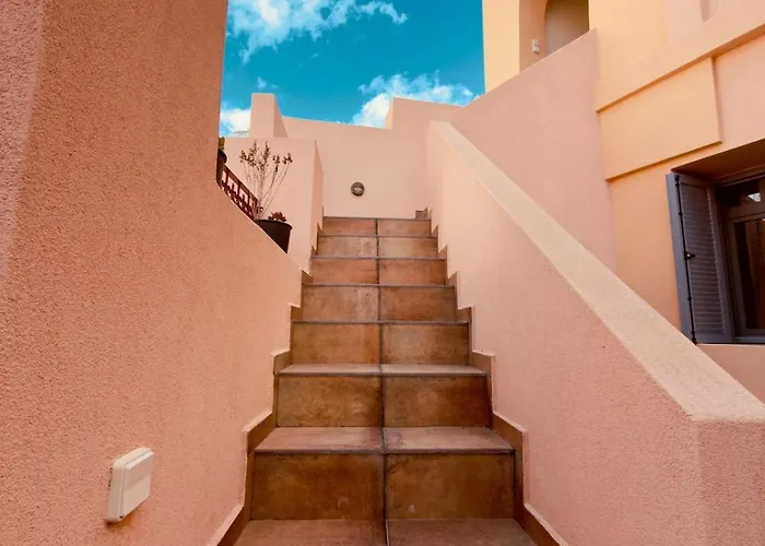 Apartment Halki - Tower View, Floor Khalkion