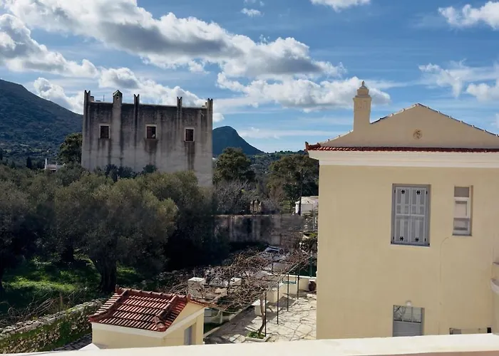Apartment Halki - Tower View, Floor
